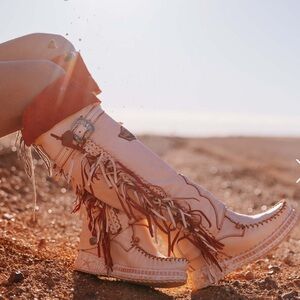 El Vaquero Drifter Tall Moccasin Boots NWT